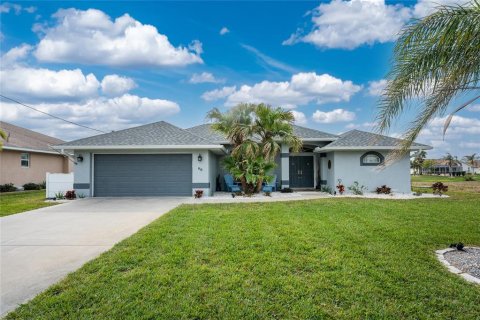 House in Rotonda, Florida 3 bedrooms, 177.81 sq.m. № 1560687 - photo 2