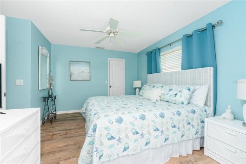 House in Rotonda, Florida 3 bedrooms, 177.81 sq.m. № 1560687 - photo 28