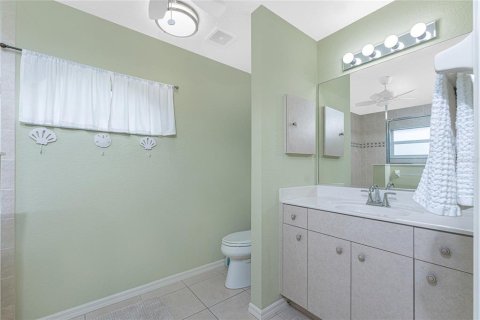 House in Rotonda, Florida 3 bedrooms, 177.81 sq.m. № 1560687 - photo 25