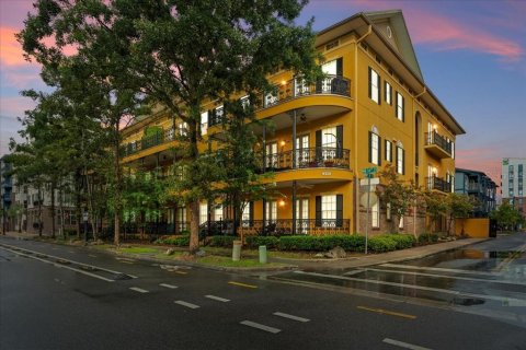 Condo in Gainesville, Florida, 2 bedrooms  № 1870755 - photo 28