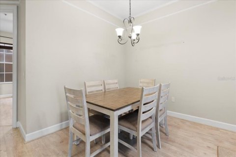 Condo in Gainesville, Florida, 2 bedrooms  № 1870755 - photo 10