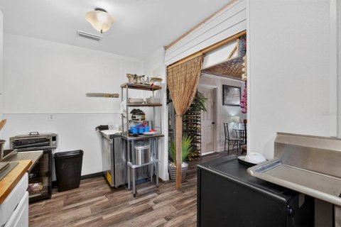 Propiedad comercial en venta en Palatka, Florida, 93.18 m2 № 2224344 - foto 21