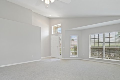 Villa ou maison à vendre à Brandon, Floride: 3 chambres, 172.43 m2 № 1680305 - photo 5