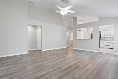 Villa ou maison à vendre à Brandon, Floride: 3 chambres, 172.43 m2 № 1680305 - photo 17