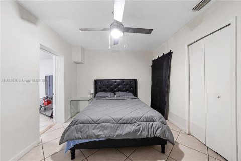 Casa en venta en North Miami, Florida, 3 dormitorios, 130.06 m2 № 1821603 - foto 7