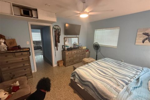 Commercial property in Saint Pete Beach, Florida 2 bedrooms, 107.4 sq.m. № 2205436 - photo 3