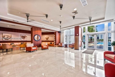 Copropriété à louer à Hallandale Beach, Floride: 1 chambre, 76.27 m2 № 2052588 - photo 23