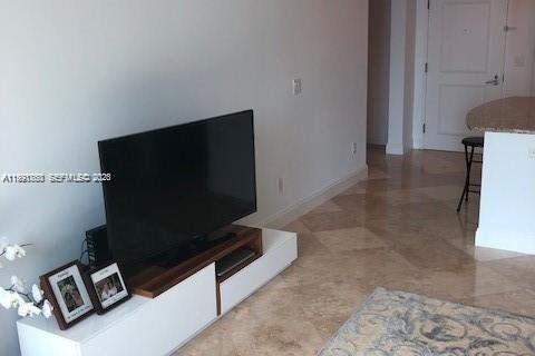 Copropriété à louer à Hallandale Beach, Floride: 1 chambre, 76.27 m2 № 2052588 - photo 8