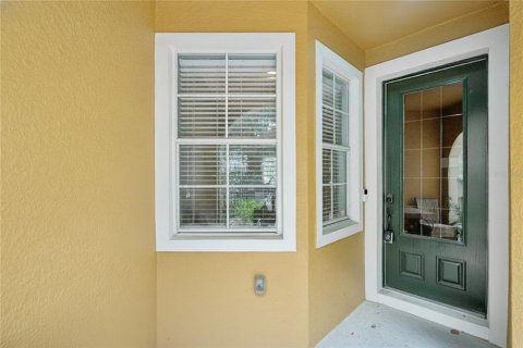 Touwnhouse à vendre à Oviedo, Floride: 3 chambres, 139.54 m2 № 2151199 - photo 3