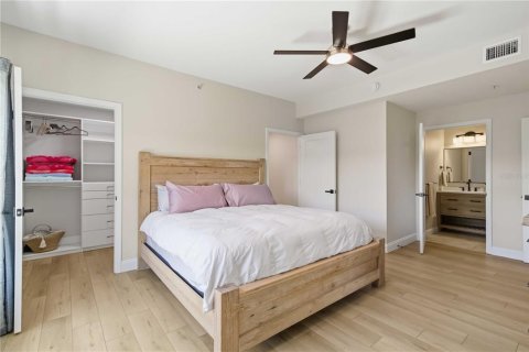 Copropriété à vendre à Sarasota, Floride: 2 chambres, 107.77 m2 № 2308747 - photo 20
