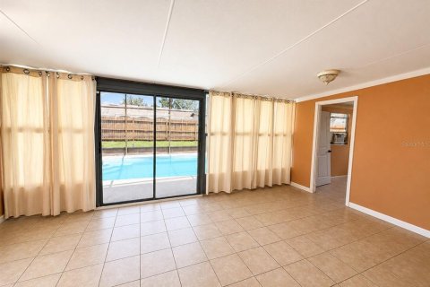 Купить виллу или дом в Киссимми, Флорида 5 комнат, 116.87м2, № 2156472 - фото 15