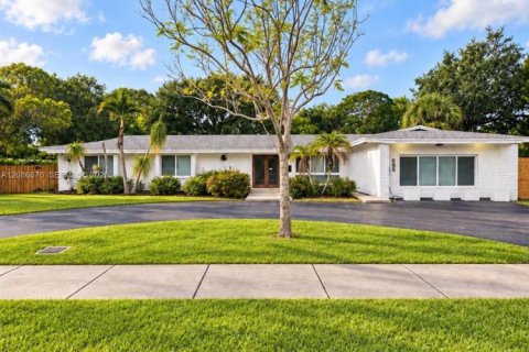 Villa ou maison à Margate, Floride 5 chambres, 297.19 m2 № 2363842