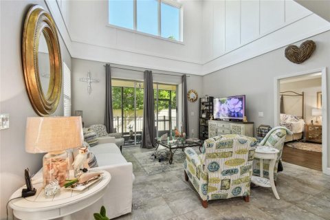 Adosado en venta en Tampa, Florida, 3 dormitorios, 219.99 m2 № 1894380 - foto 22