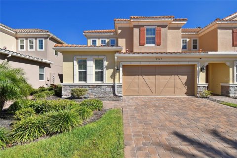 Adosado en venta en Tampa, Florida, 3 dormitorios, 219.99 m2 № 1894380 - foto 1