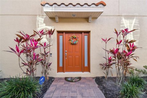 Adosado en venta en Tampa, Florida, 3 dormitorios, 219.99 m2 № 1894380 - foto 4