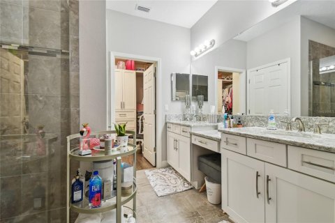 Adosado en venta en Tampa, Florida, 3 dormitorios, 219.99 m2 № 1894380 - foto 8