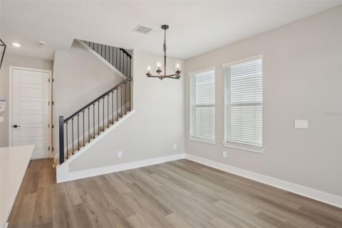 House in Winter Garden, Florida 3 bedrooms, 155.89 sq.m. № 1629782 - photo 9