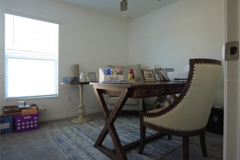 House in Zephyrhills, Florida 4 bedrooms, 180.14 sq.m. № 1854497 - photo 14