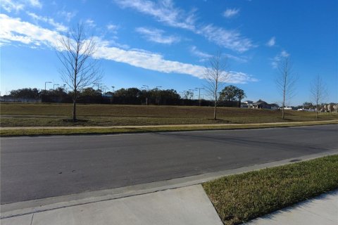 House in Zephyrhills, Florida 4 bedrooms, 180.14 sq.m. № 1854497 - photo 28