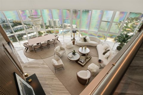 Condo in Sunny Isles Beach, Florida, 5 bedrooms  № 1731288 - photo 25