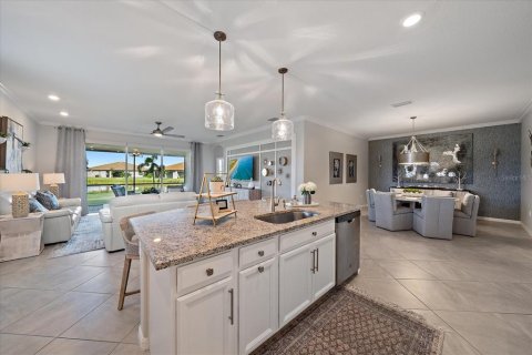 Casa en venta en Bradenton, Florida, 2 dormitorios, 182.55 m2 № 1815142 - foto 16