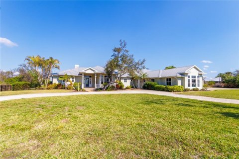 Casa en venta en Punta Gorda, Florida, 4 dormitorios, 432.18 m2 № 1565185 - foto 11