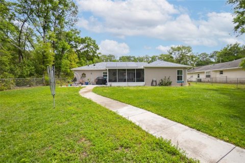 House in Inverness, Florida 3 bedrooms, 129.69 sq.m. № 1618434 - photo 24