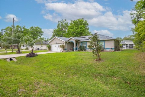 House in Inverness, Florida 3 bedrooms, 129.69 sq.m. № 1618434 - photo 2