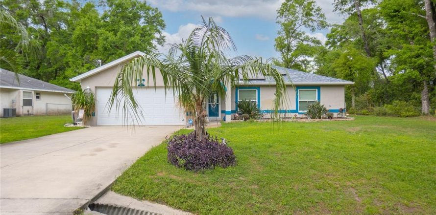 House in Inverness, Florida 3 bedrooms, 129.69 sq.m. № 1618434