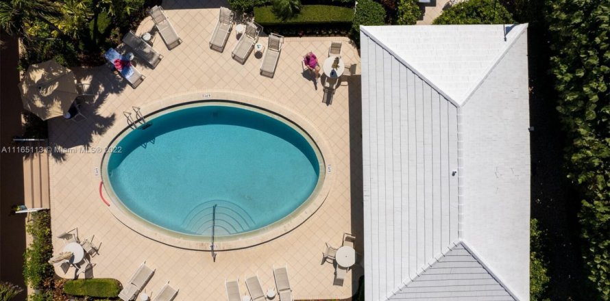 Condominio en Tequesta, Florida, 2 dormitorios № 994037