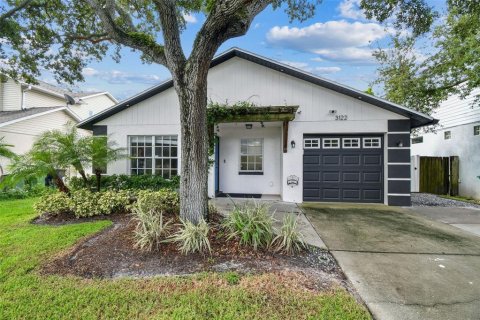 Villa ou maison à Tampa, Floride 3 chambres, 105.17 m2 № 2349304