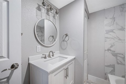 Villa ou maison à vendre à Tampa, Floride: 3 chambres, 91.04 m2 № 2354691 - photo 20