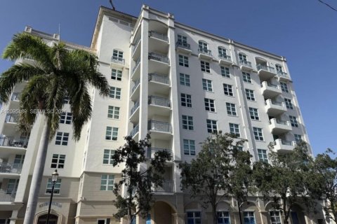 Condo in West Palm Beach, Florida, 2 bedrooms № 2390094