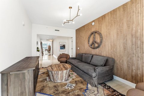 Condo in Riviera Beach, Florida, 2 bedrooms № 2262315 - photo 21