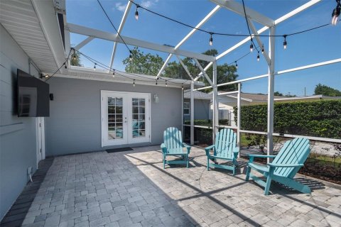 House in Orlando, Florida 3 bedrooms, 210.05 sq.m. № 1785586 - photo 22
