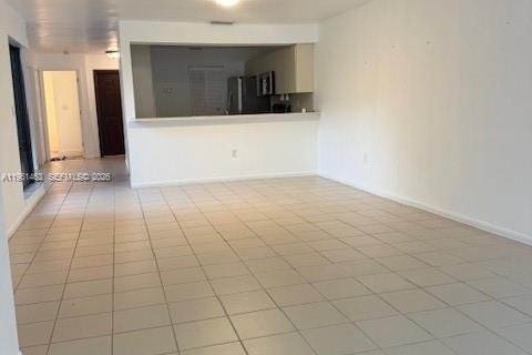 Adosado en venta en Miami, Florida, 2 dormitorios, 134.34 m2 № 2009437 - foto 4