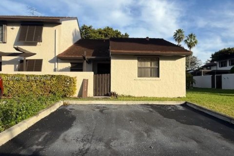 Таунхаус в Майами, Флорида 2 спальни, 134.34м2 № 2009437