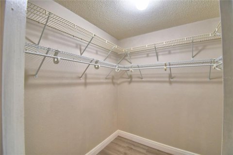 House in Winter Haven, Florida 3 bedrooms, 116.96 sq.m. № 1914213 - photo 20
