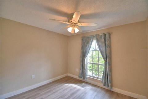 House in Winter Haven, Florida 3 bedrooms, 116.96 sq.m. № 1914213 - photo 25