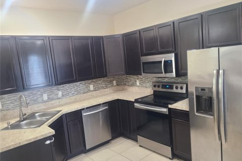 Villa ou maison à vendre à Davenport, Floride: 5 chambres, 174.38 m2 № 2378080 - photo 6