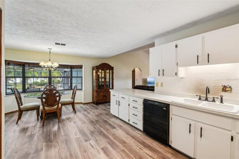 Villa ou maison à vendre à Summerfield, Floride: 3 chambres, 202.53 m2 № 1844762 - photo 13