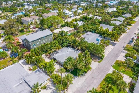 Land in Holmes Beach, Florida № 875104 - photo 4