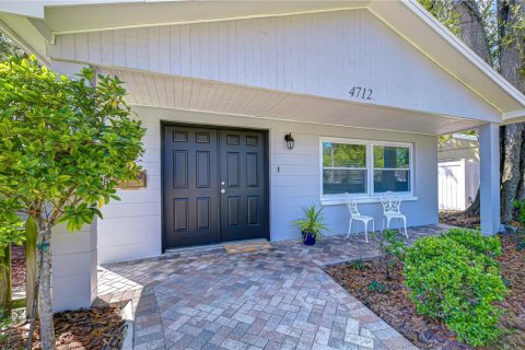 Villa ou maison à vendre à Tampa, Floride: 3 chambres, 136.01 m2 № 2092094 - photo 5