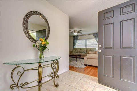 Villa ou maison à vendre à Tampa, Floride: 3 chambres, 136.01 m2 № 2092094 - photo 6