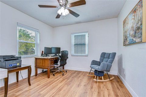 Villa ou maison à vendre à Tampa, Floride: 3 chambres, 136.01 m2 № 2092094 - photo 15