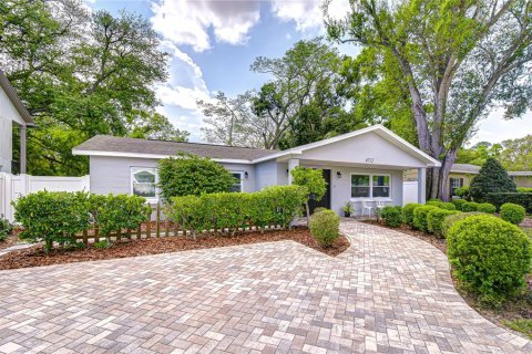 Villa ou maison à Tampa, Floride 3 chambres, 136.01 m2 № 2092094