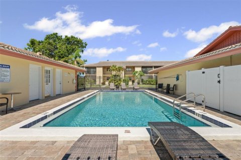 Condo in Bradenton, Florida, 2 bedrooms  № 1793171 - photo 30