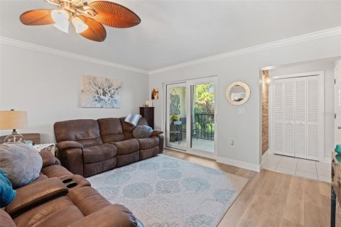 Condo in Bradenton, Florida, 2 bedrooms  № 1793171 - photo 7