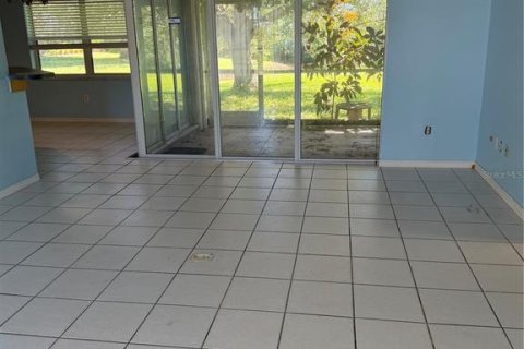 Villa ou maison à vendre à Punta Gorda, Floride: 3 chambres, 129.69 m2 № 2418660 - photo 2