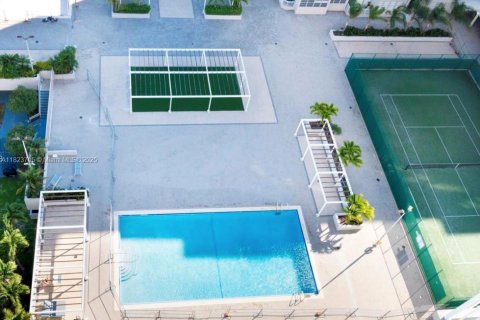 Copropriété à louer à Aventura, Floride: 2 chambres, 145.39 m2 № 1961894 - photo 12